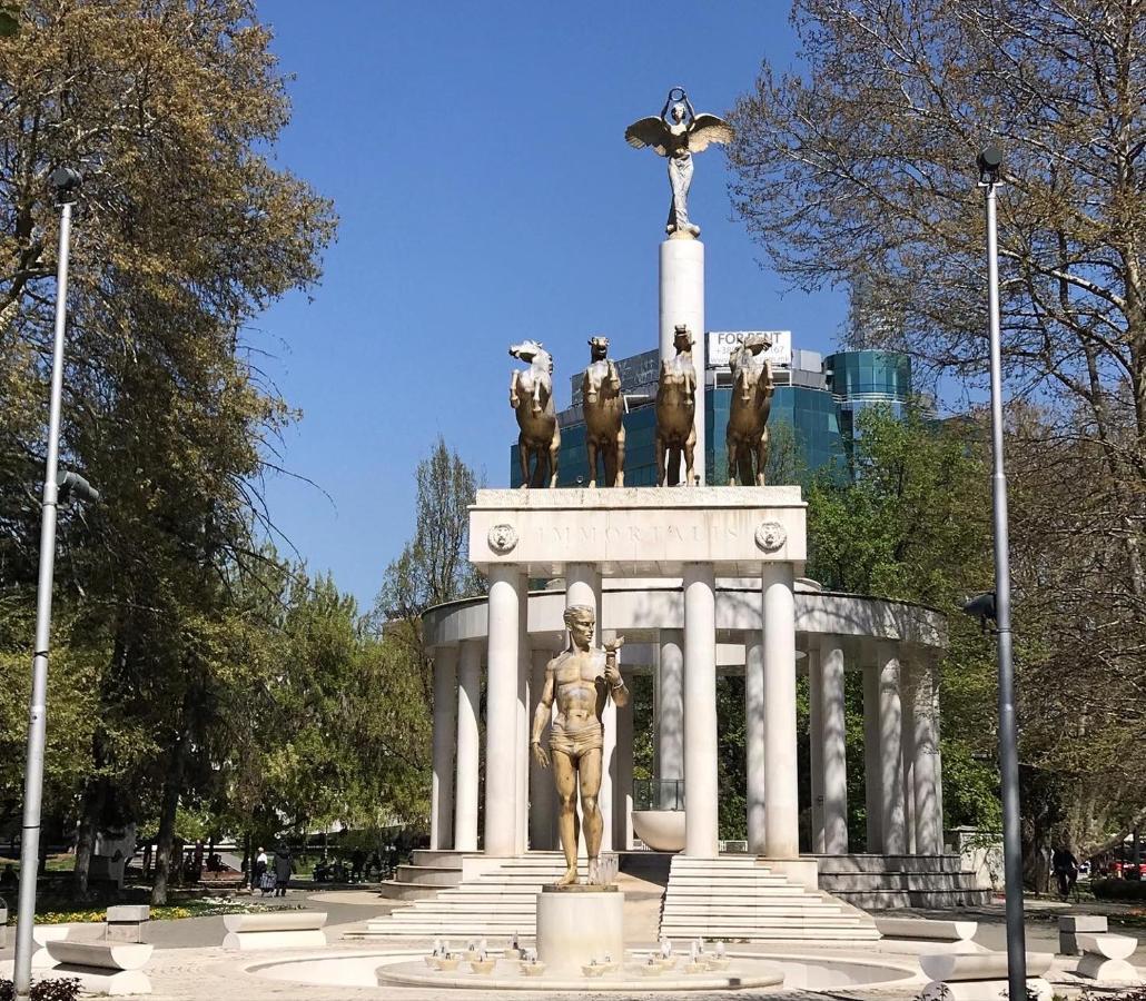 Blue Sky Skopje Exterior foto